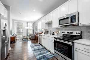 featured image of 1366 Olivine Dr