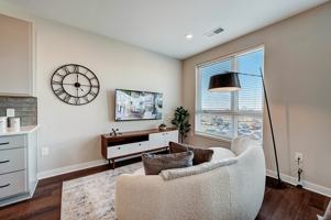 featured image of 721 Grandview Crossing Way