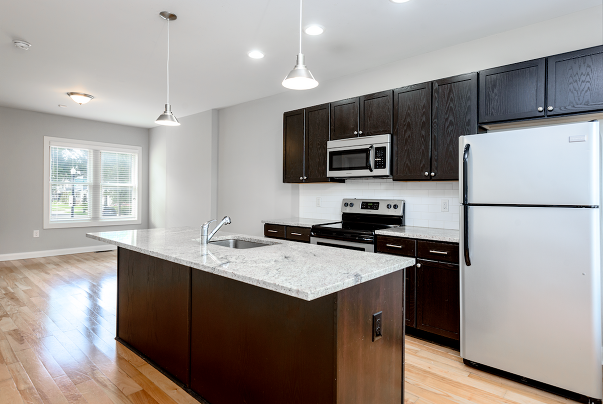 Grant Commons - Photo 7 of 15