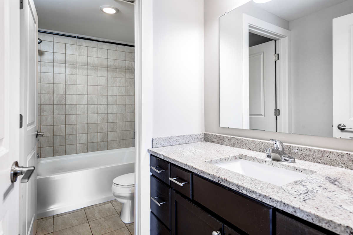 Grant Commons - Photo 4 of 15