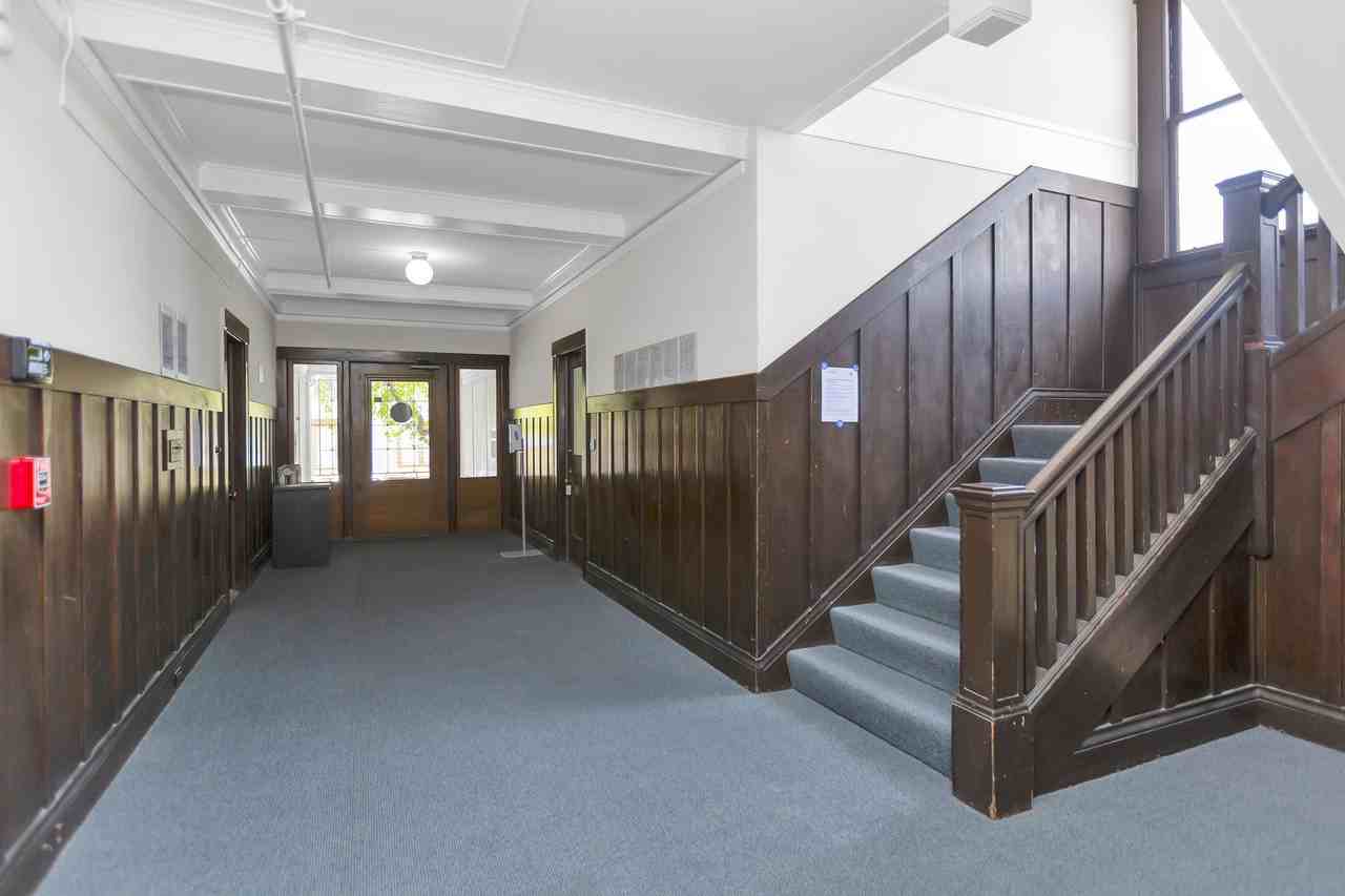 181 Bartlett - Photo 3 of 21