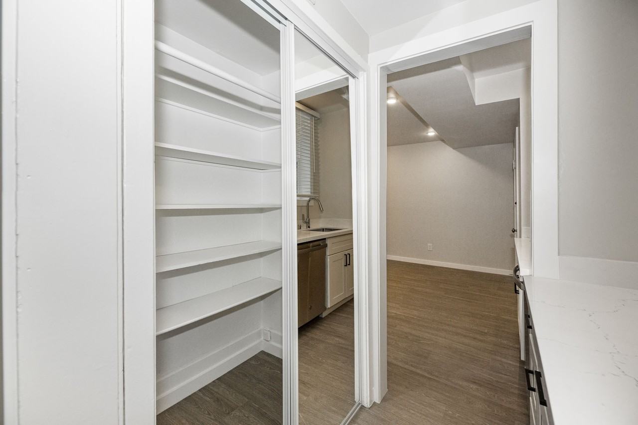 1624 Sacramento - Photo 3 of 27