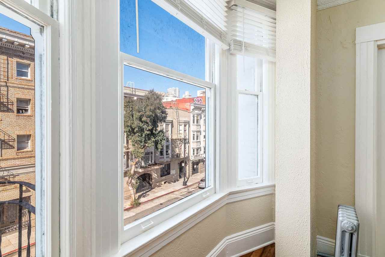 1030-1042 Polk - Photo 6 of 50