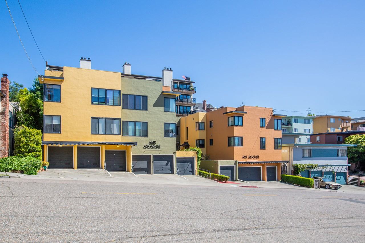 230 Orange - Photo 4 of 21