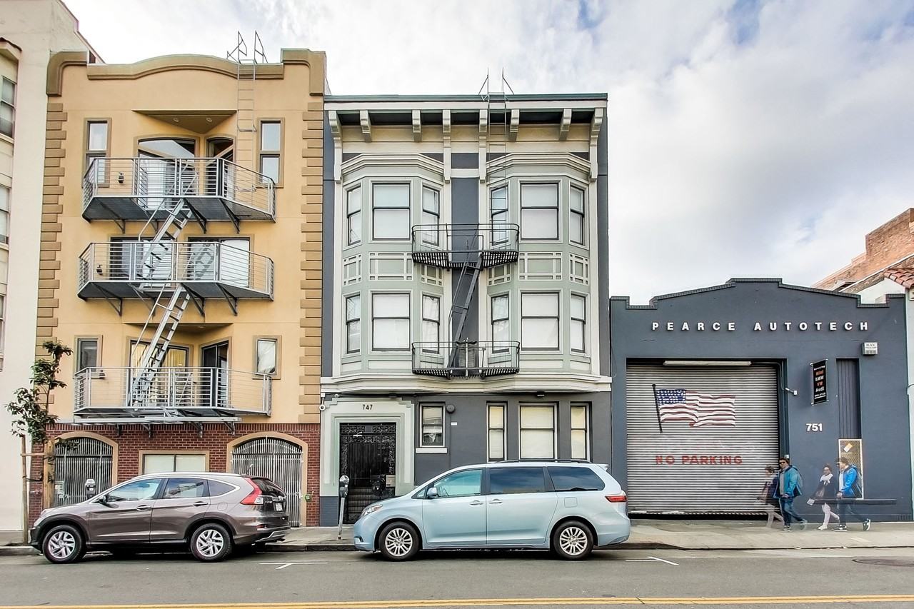 747 Ellis - Photo 3 of 14