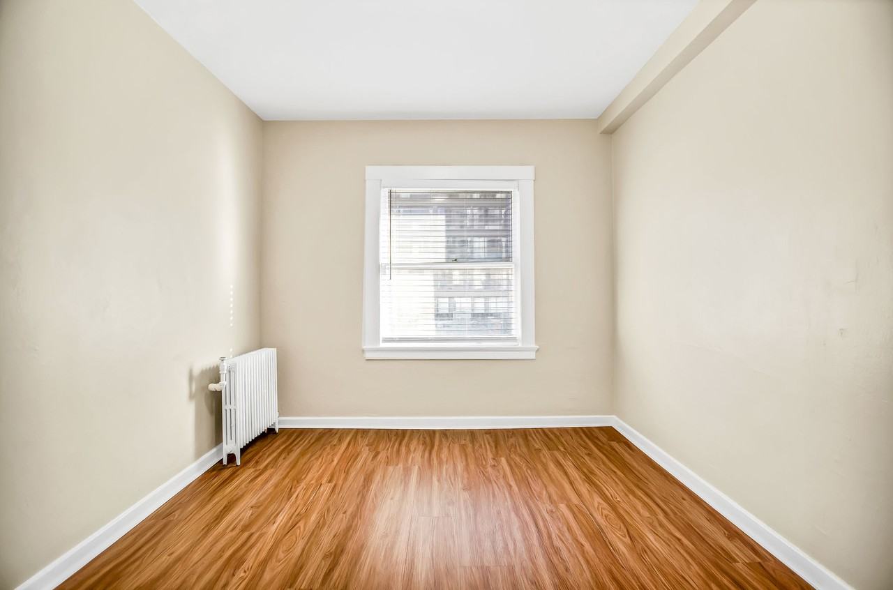 650 Ellis - Photo 3 of 50