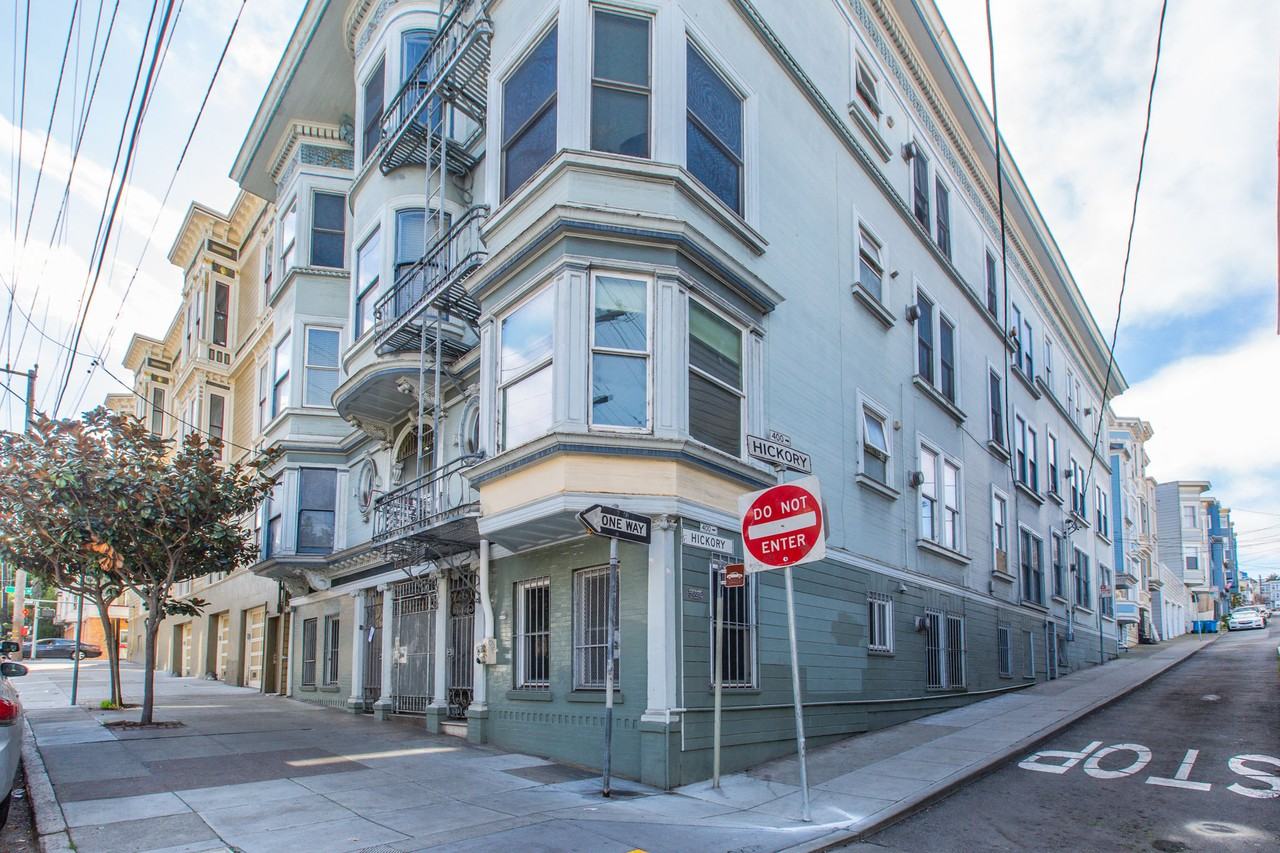 409 Laguna - Photo 4 of 4