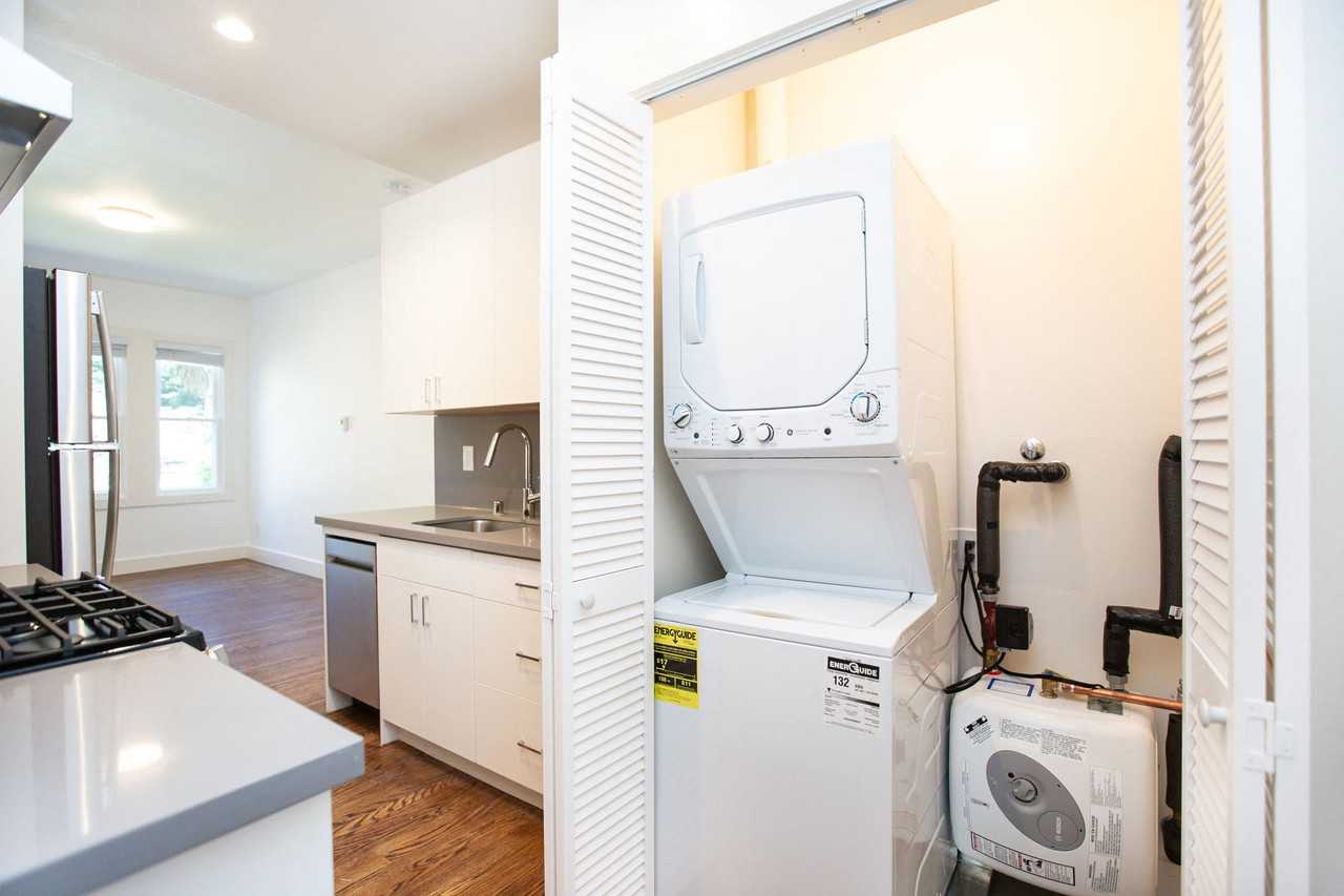 430 Scott - Photo 3 of 15