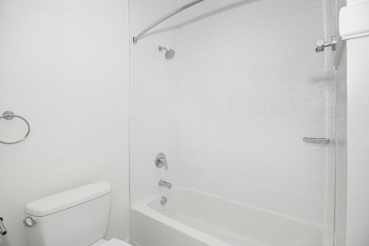 798 Post - Photo 5 of 50