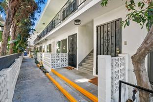 514 N Hayworth - Photo 1 of 1