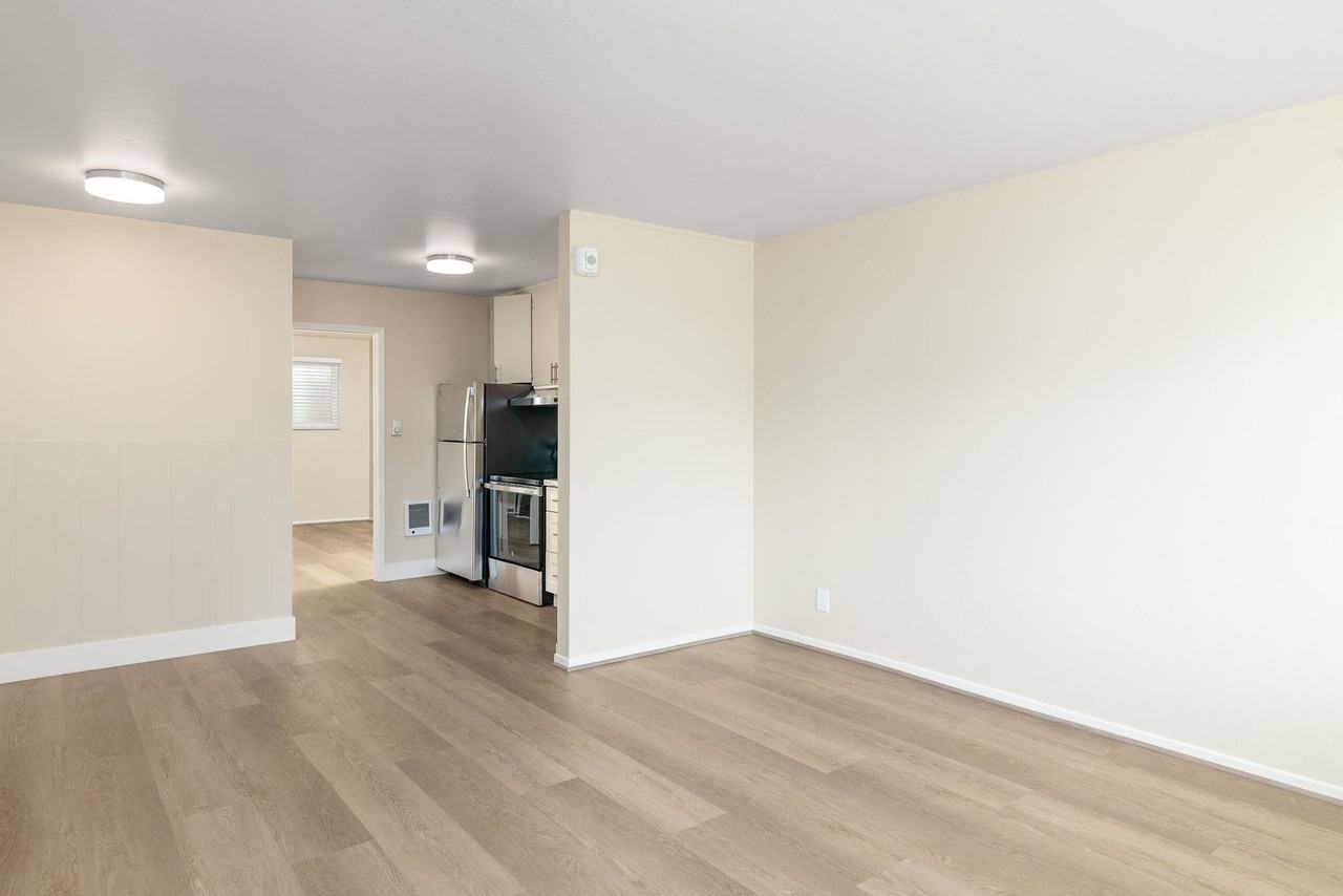 5519 Mission - Photo 6 of 26