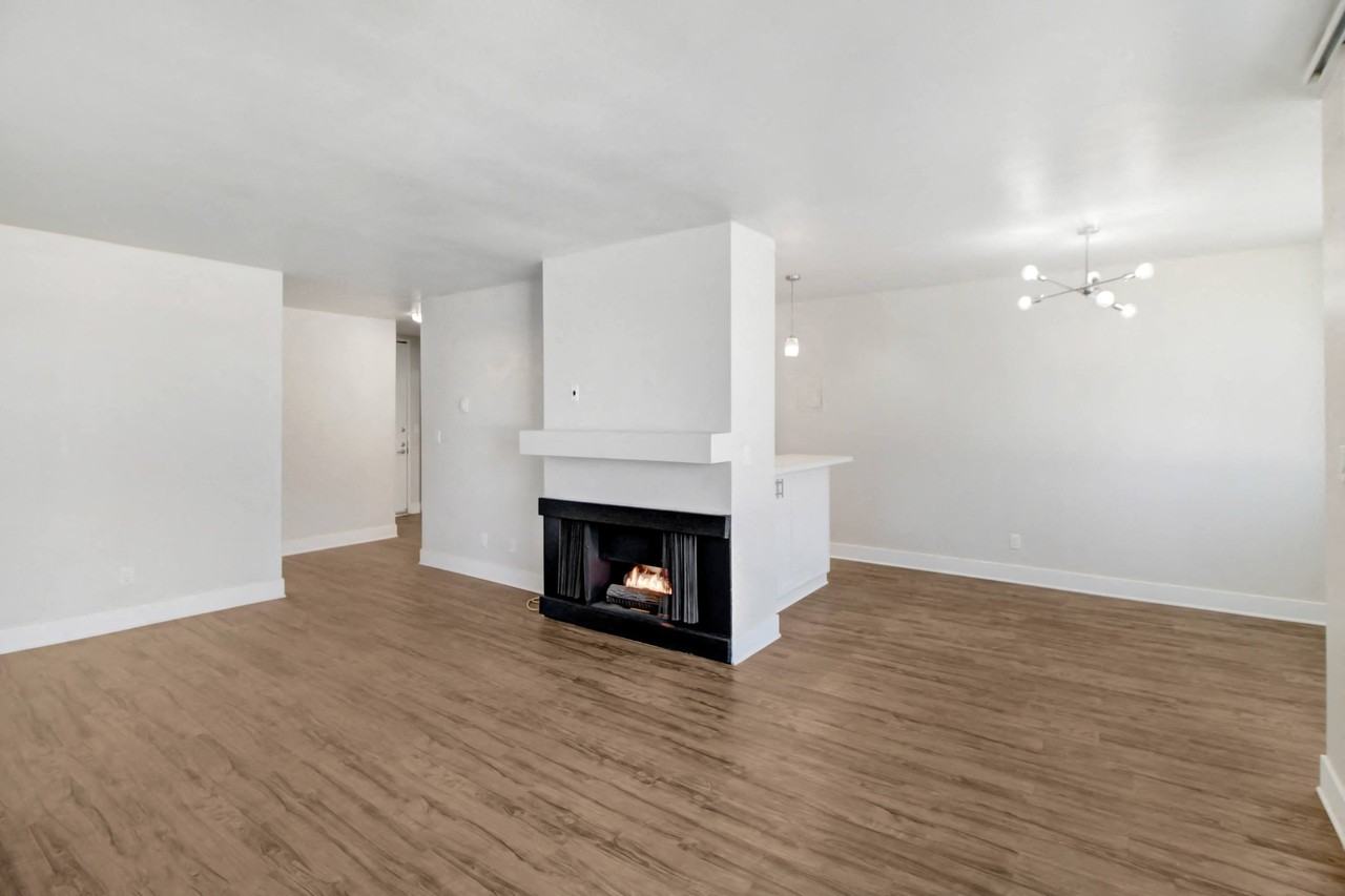 950 4th Street - Photo 3 of 13