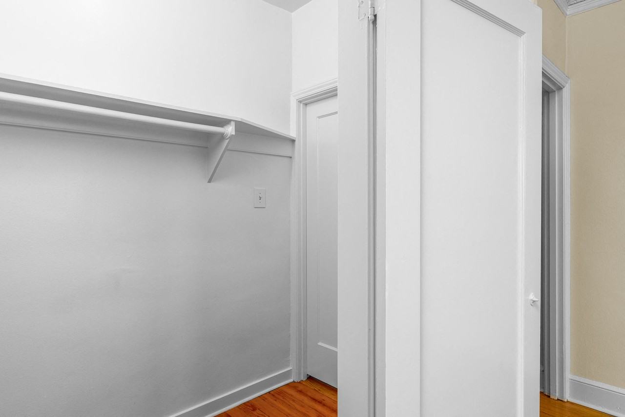 1300 26th Avenue - Photo 3 of 16