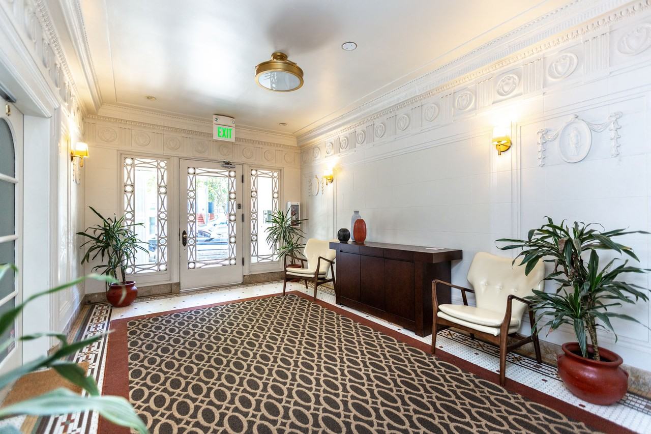 2730 Sacramento - Photo 3 of 4