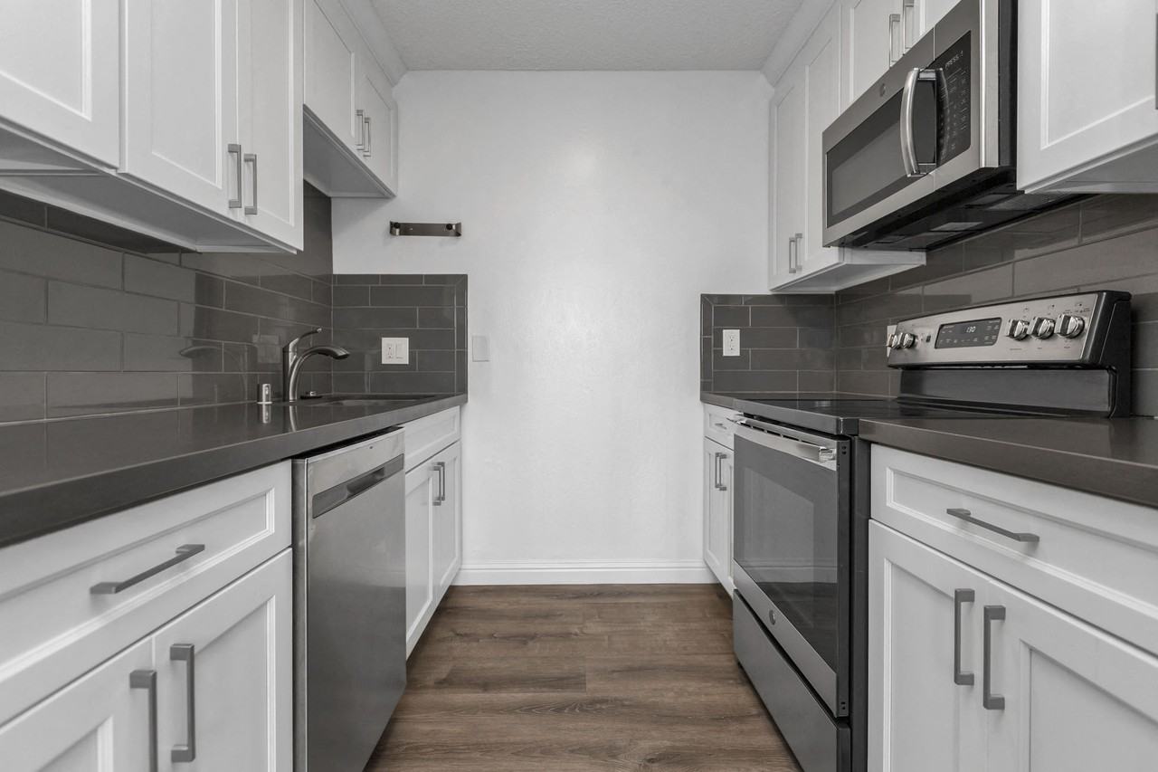 175 21st Avenue - Photo 3 of 13