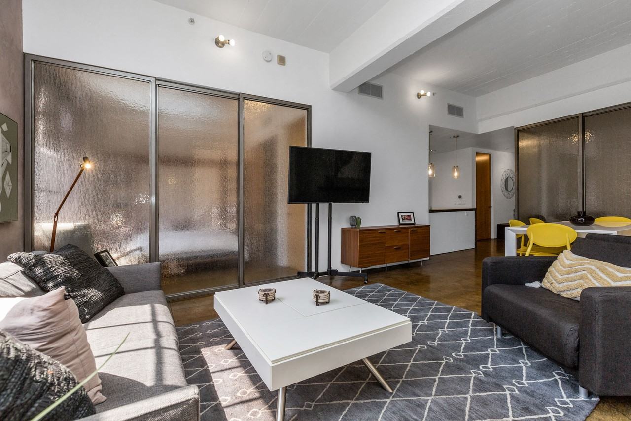 Mint Plaza - Photo 2 of 19