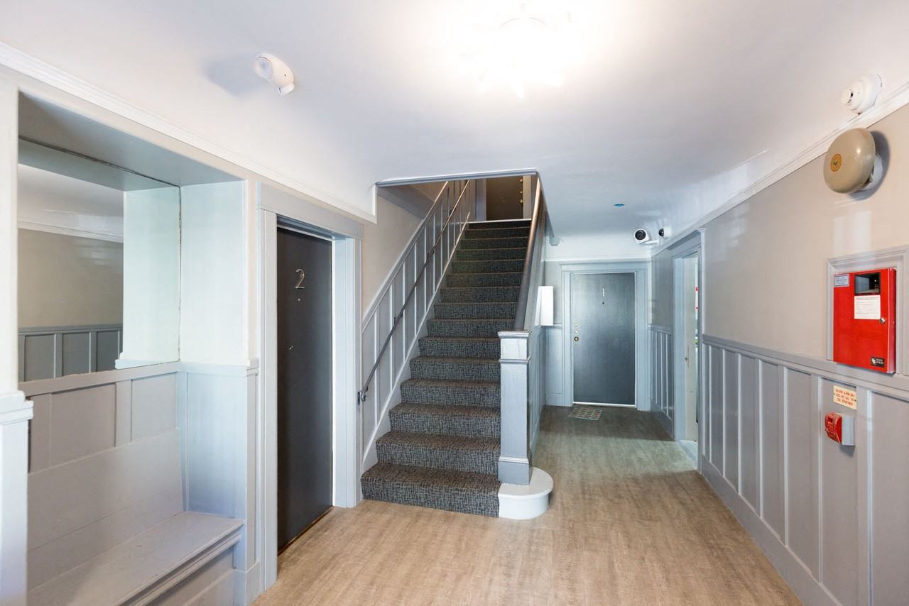 609 ASHBURY Apartments - Photo 3 of 22