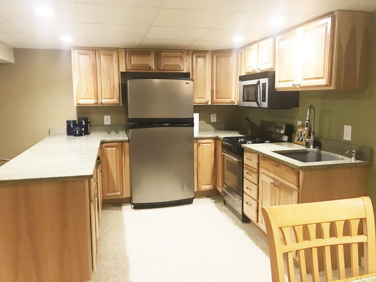 128 Woodmont Blvd #128A - Photo 3 of 12