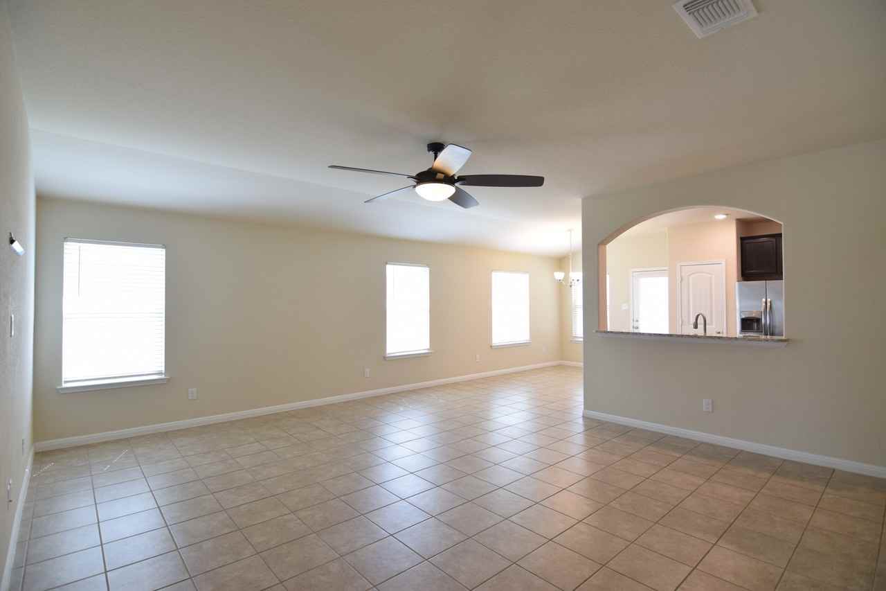 3412 Aubree Katherine Dr - Photo 7 of 40