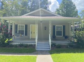 featured image of 403 S 17th Ave