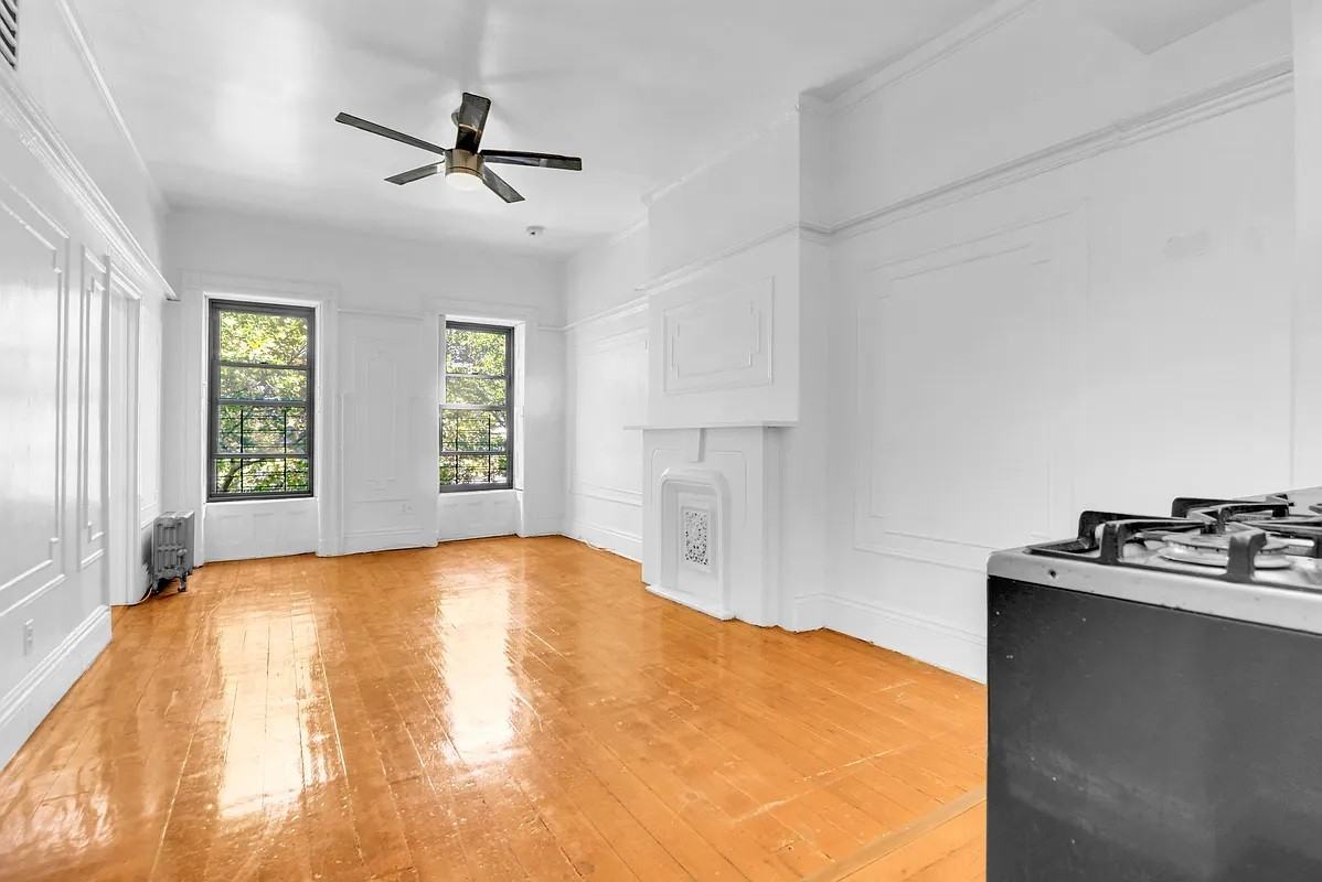 44 Lefferts Pl - Photo 3 of 8