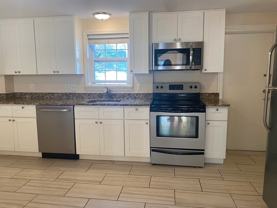 4833 Washington St #3L - Photo 1 of 1