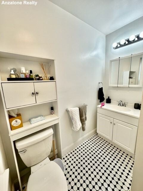 52 Hull St #2 - Photo 2 of 16