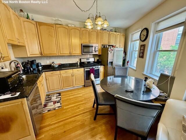 382 North St #2 - Photo 6 of 18