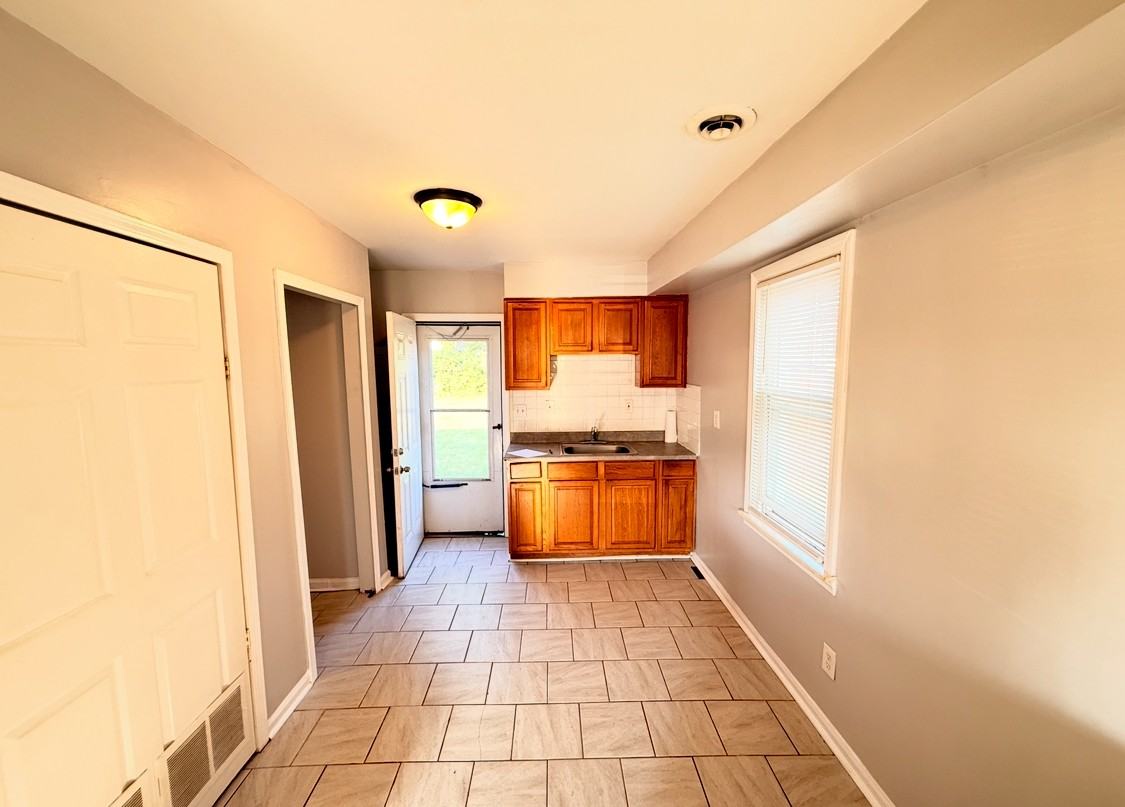 23816 Kathleen Ave #NA - Photo 6 of 14