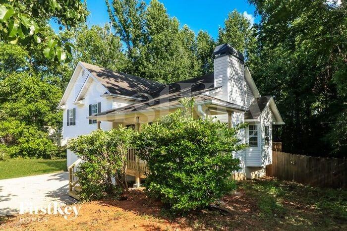 82 Fred Poole Trce - Photo 2 of 16
