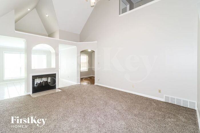 8217 Rockbridge Rd - Photo 3 of 16