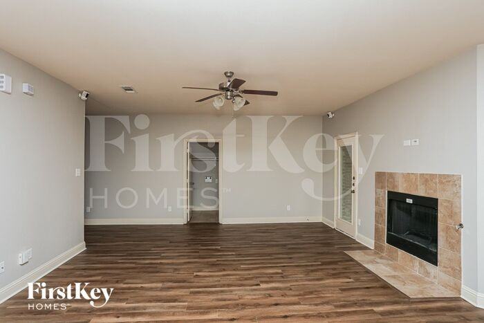 1283 Alhambra Dr - Photo 2 of 16