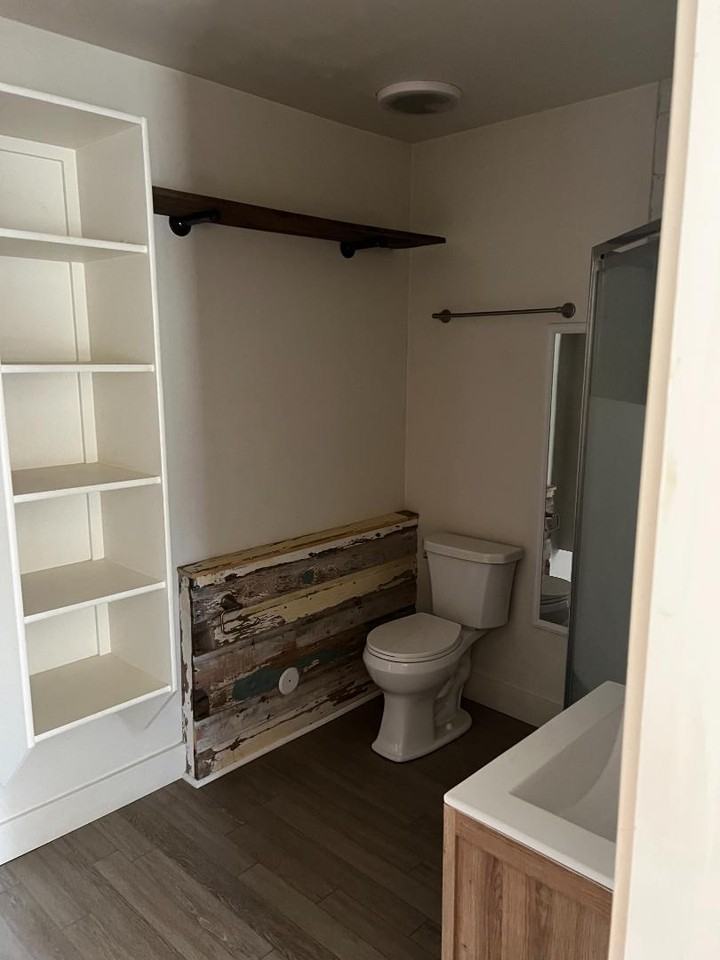 108 E Main St - Photo 5 of 7