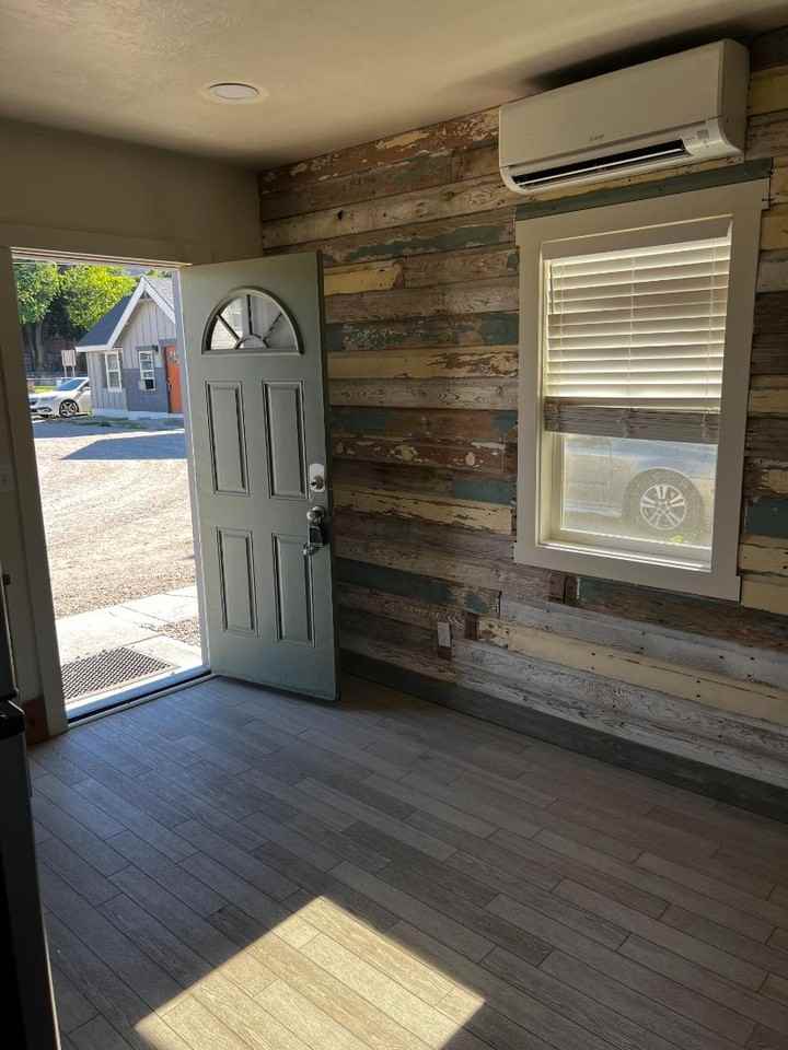 108 E Main St - Photo 7 of 7