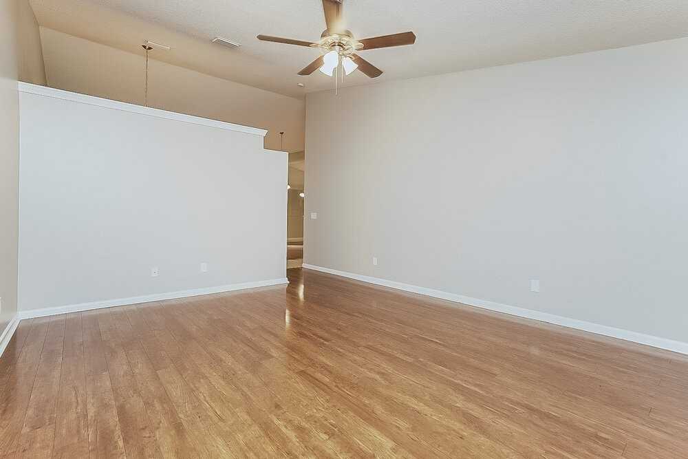 24734 Silversmith Dr - Photo 6 of 16