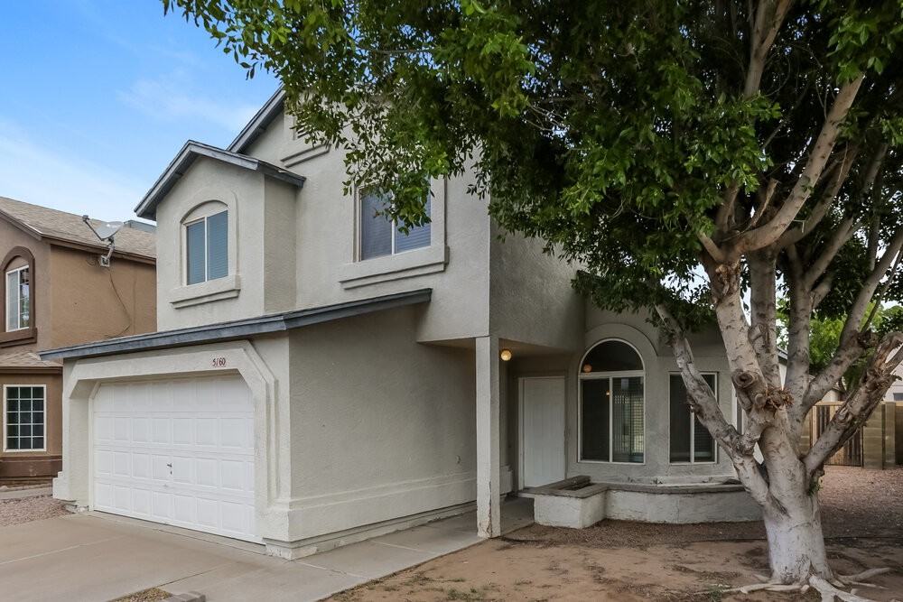 5160 W Saragosa St - Photo 4 of 17