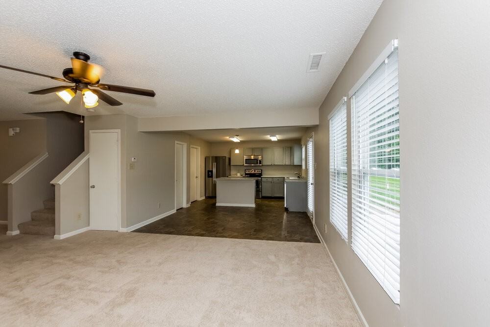 7029 Maple Park Ln - Photo 4 of 19