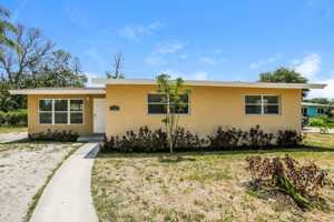 featured image of 1522 Nw 10th Ave
