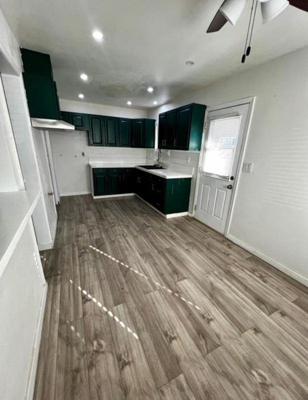 174 Maple Ave - Photo 5 of 11