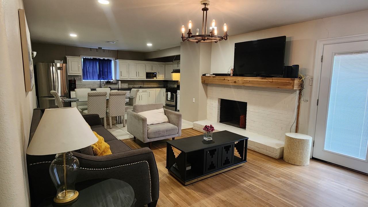 3507 Flaxley Drive - Photo 4 of 7