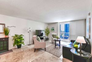 featured image of 1 Nw 12th St