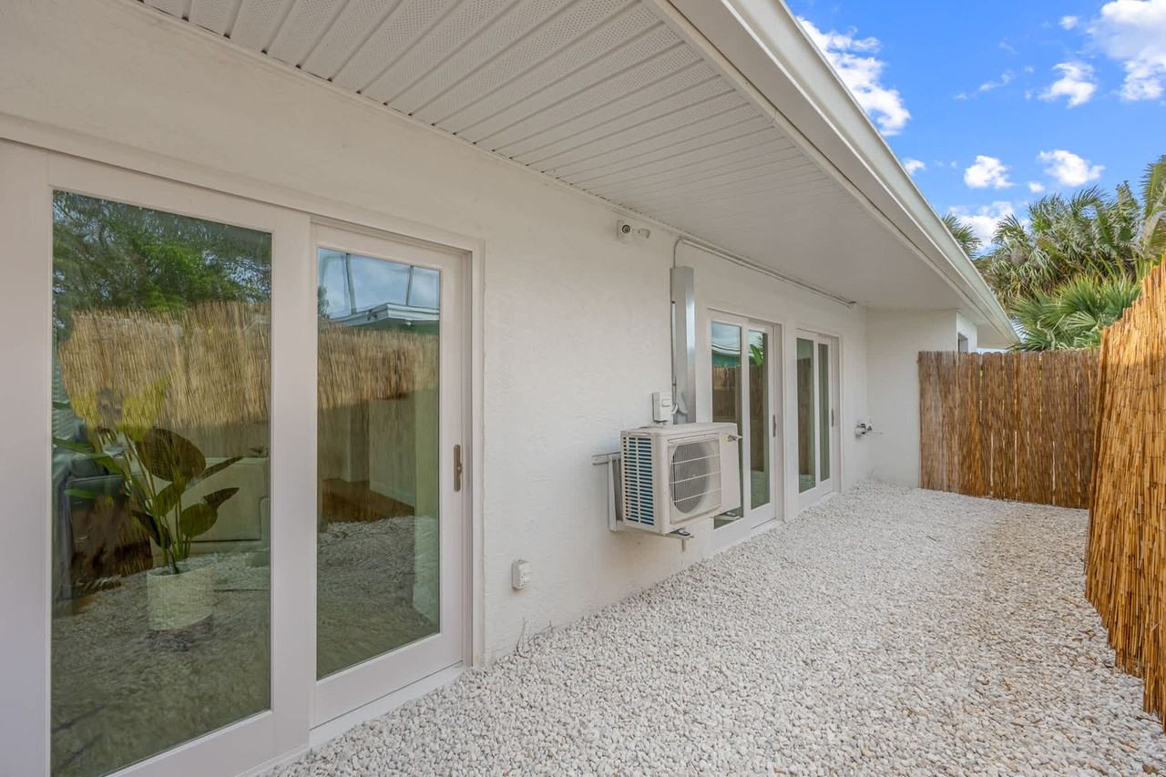 637 South Orlando Avenue #1245224P - Photo 6 of 7