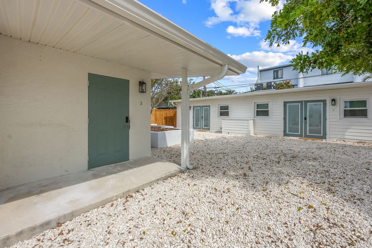 637 South Orlando Avenue #1245224P - Photo 7 of 7