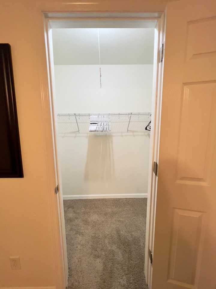 1616 Green Valley Dr #1253090P - Photo 6 of 8