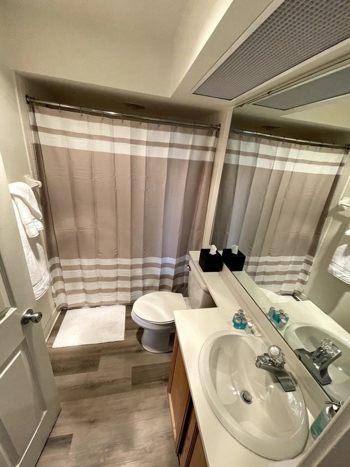 1335 Summit Ave #1253101P - Photo 7 of 13