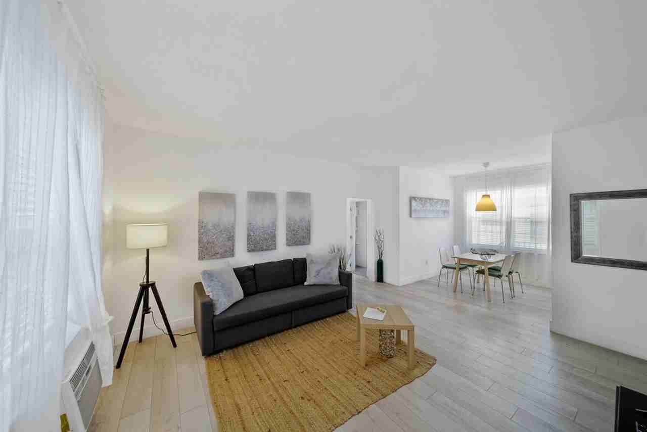 1311 15th Ter #1255504P - Photo 4 of 20