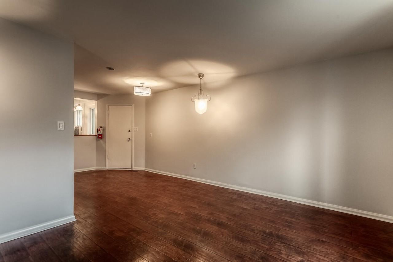 230A Jane Street #A - Photo 2 of 28