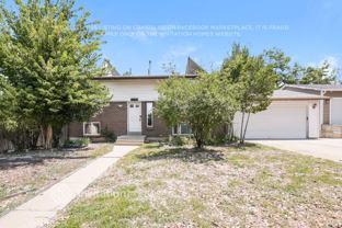 11768 Delaware Ct - Photo 1 of 1
