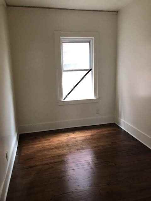 1637 E Outer Dr - Photo 5 of 21