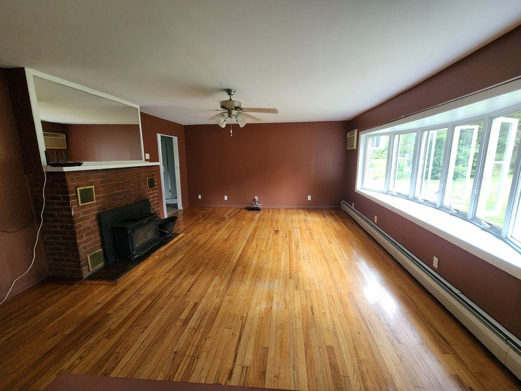 128 White Pond Rd - Photo 2 of 16